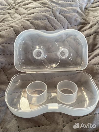 Накладки на грудь