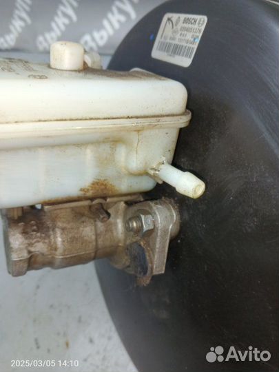 Вакуумник и гтц в сборе Renault Megane K4M 2008