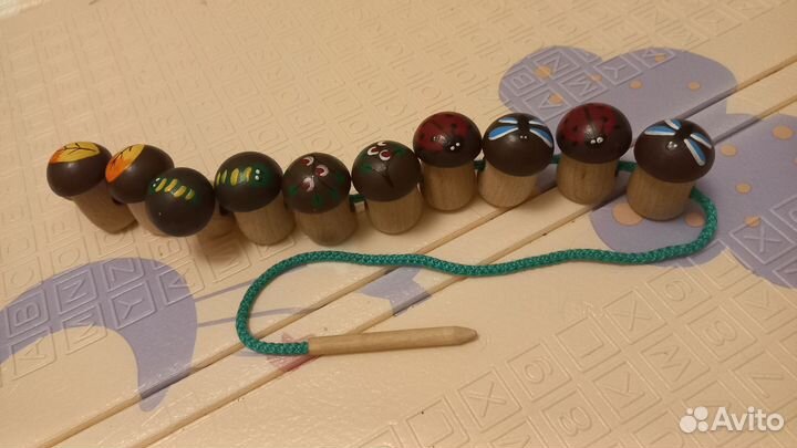 Бизиборд Melissa doug с замочками