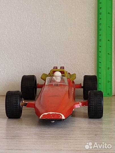 Автомобиль. Машина гоночная. Длина - 28 см. СССР