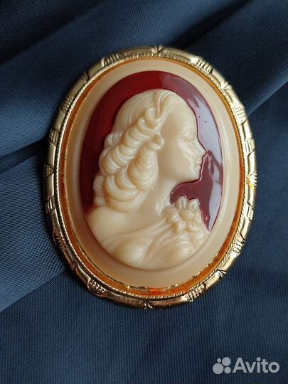 Брошь винтажная чехия