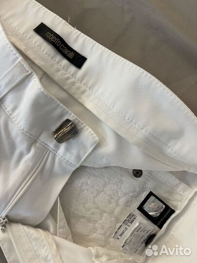 Женские белые джинсы Италия Манго Roberto Cavalli