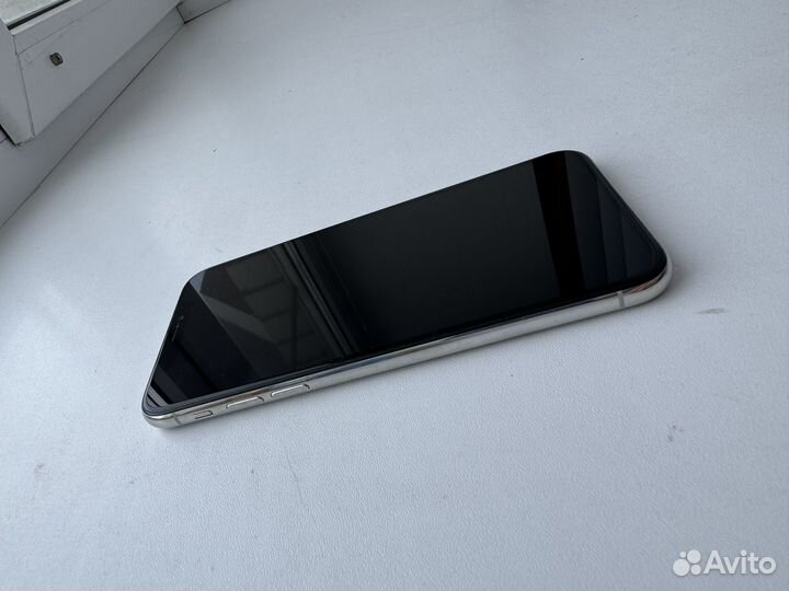 iPhone X, 256 ГБ