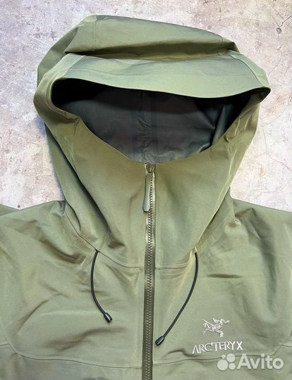 Ветровка arcteryx Alpha SV Зеленая