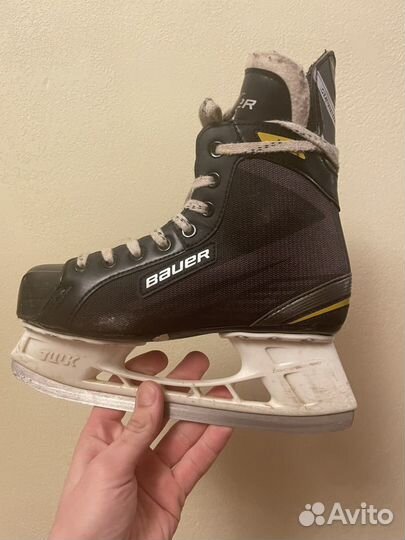 Коньки bauer supreme 140