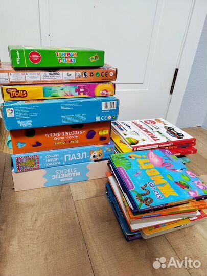 Настольные игры и детские книги