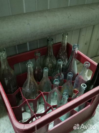 Старинная бутылка -46 штук
