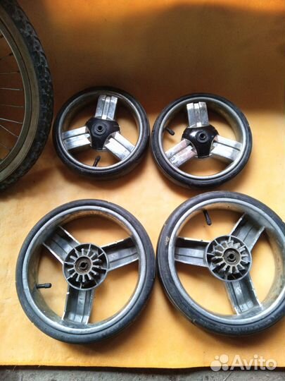 Колеса от коляски