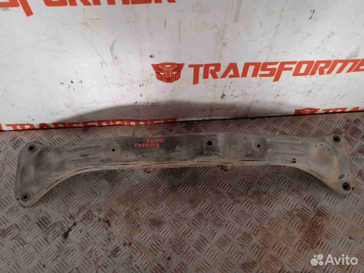 Балка поперечная задняя Тойота Королла AE110