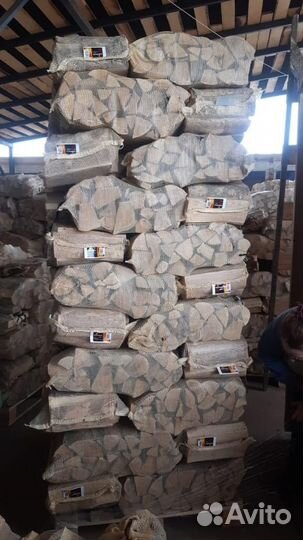 Дрова колотые в сетках