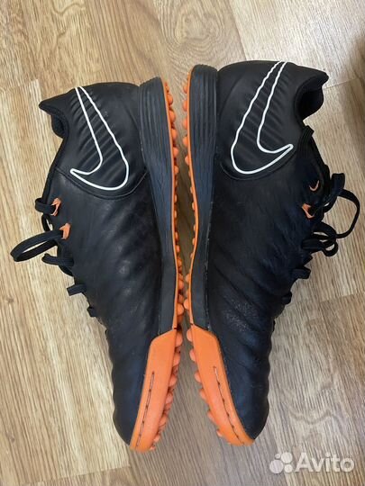 Сороконожки nike tiempo