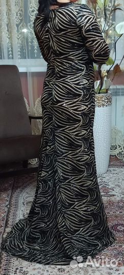 Вечернее платье