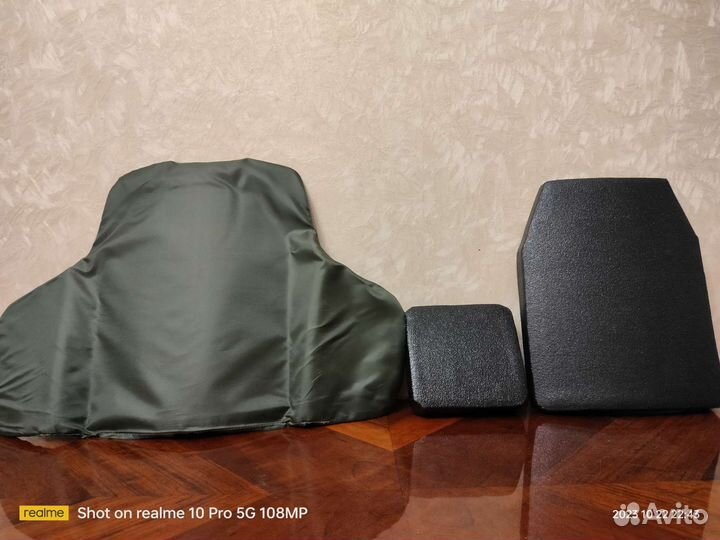 Бронежилет 