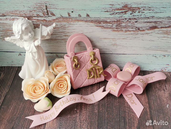 Фигурки из мастики на заказ