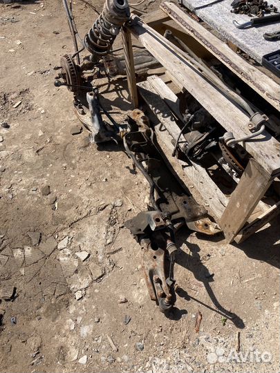 Балка передней подвески Киа Спектра