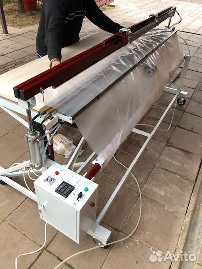 Пакетоделатель - запайщик на колесах