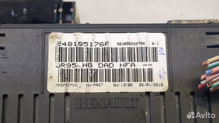 Дисплей мультимедиа Renault Scenic, 2010