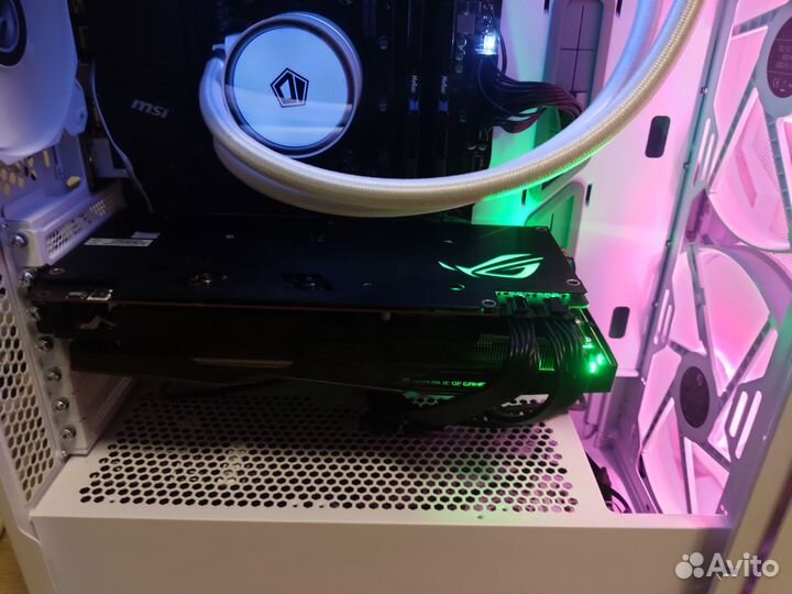 Видеокарта Asus ROG Strix RX5700XT 8GB