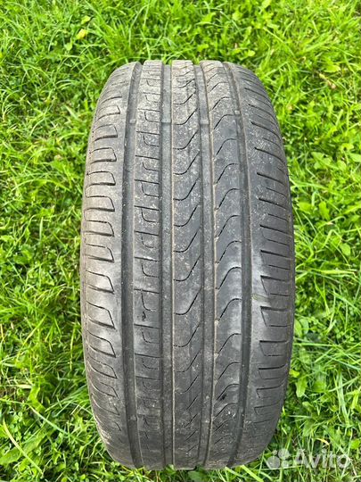 Pirelli Cinturato P7 245/40 R19