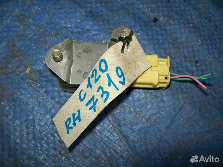 Датчик airbag правый Toyota Corolla 120 3ZZ-FE