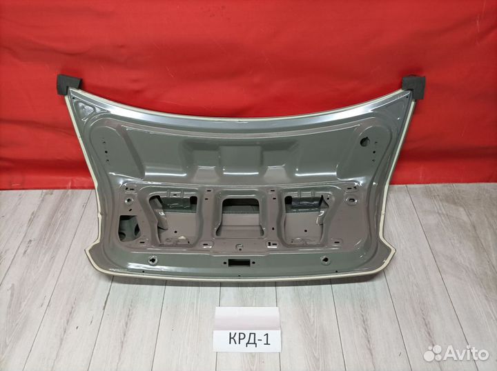 Крышка багажника Volkswagen Polo Sedan 5 2010