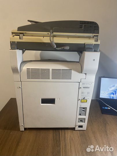 Принтер лазерный мфу epson