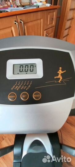 Механическая беговая дорожка