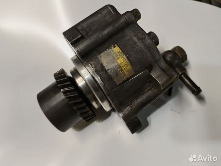 Вакуумный насос Toyota 1KZ