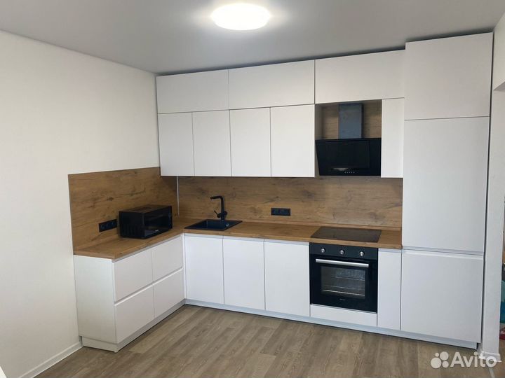 Сборщик мебели Сборка и установка кухни