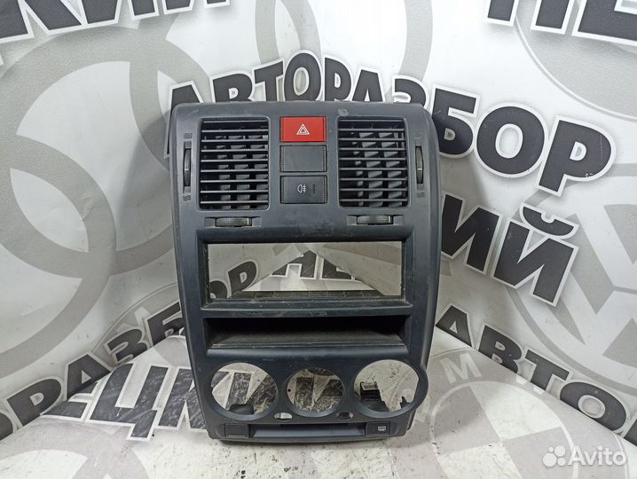 Центральная консоль Hyundai Getz