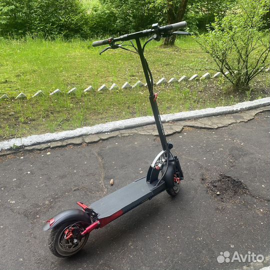 Электросамокат kugoo m4