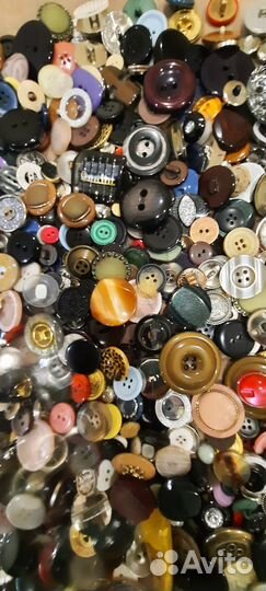 Пуговицы
