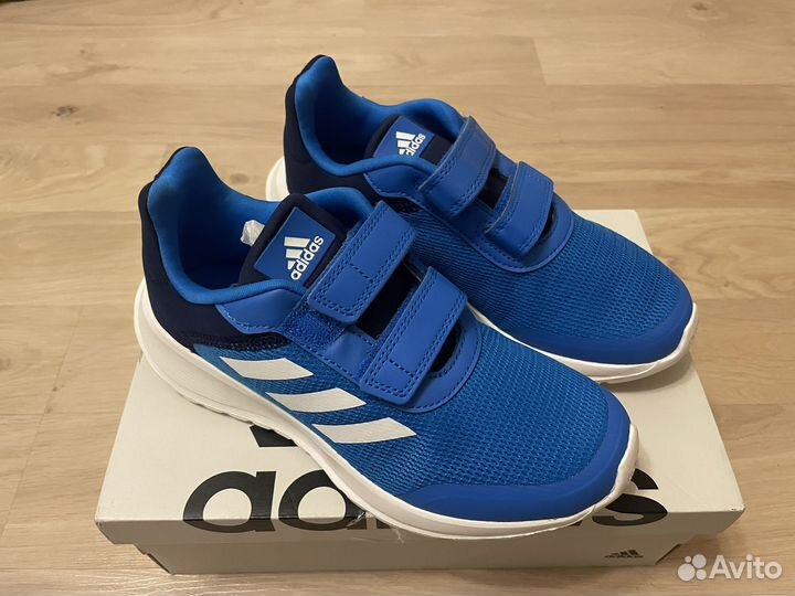 35,35.5 Новые кроссовки Adidas