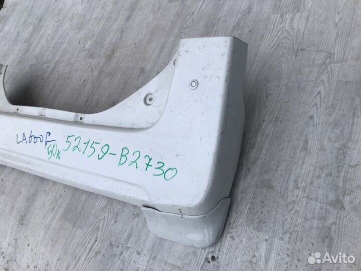 Бампер зад. daihatsu tanto