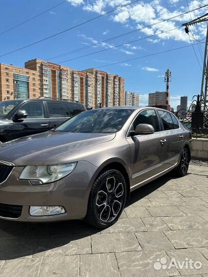 Skoda Superb 1.8 AT, 2011, 200 000 км