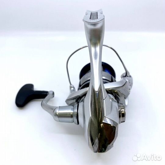 Shimano 19 stradic 3000MHG