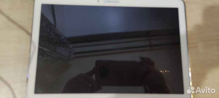 Samsung Galaxy Tab 4 10.1 SM-T535