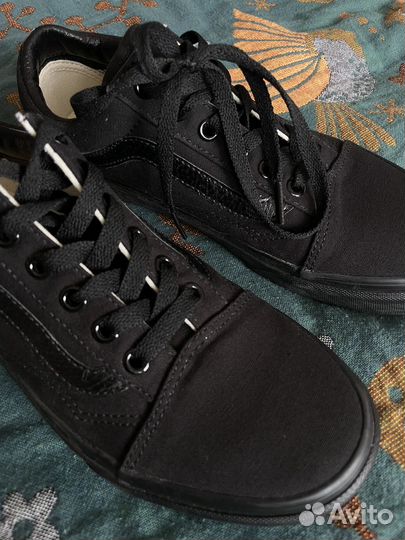 Vans old skool black