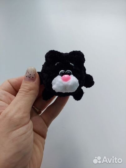 Вязаные брелки панда,мопс, лягушка