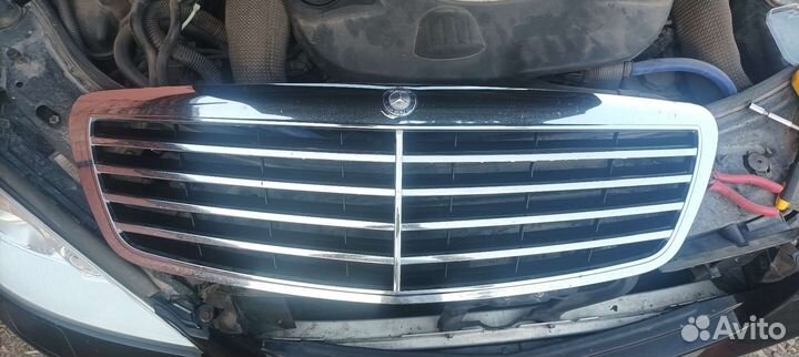 Решетка радиатора mercedes w221