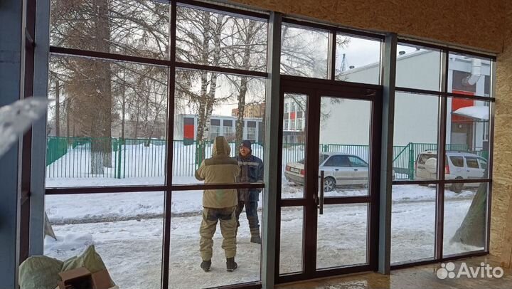 Алюминиевый витраж