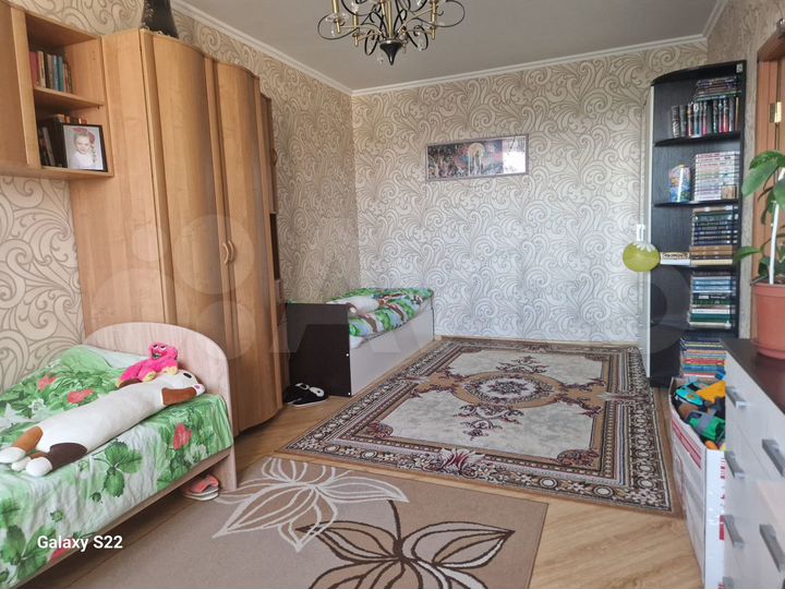 2-к. квартира, 65 м², 10/12 эт.