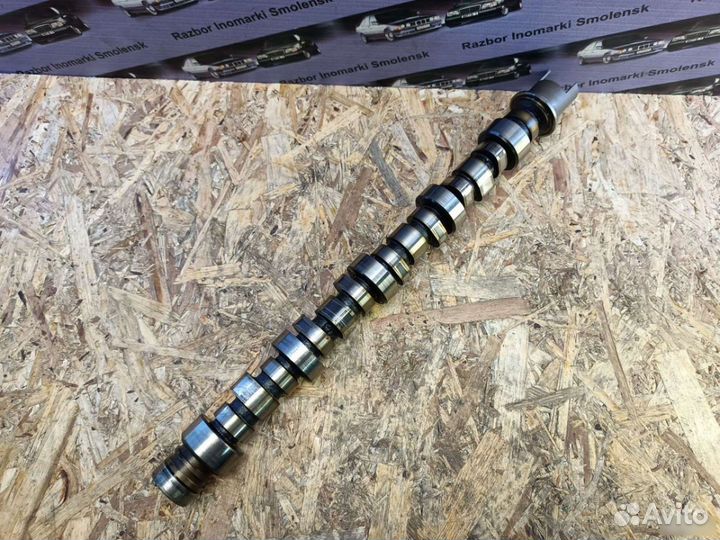 Распредвал Mitsubishi Carisma 4g92