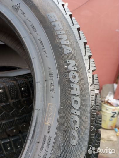 Viatti Brina Nordico V-522 215/55 R17