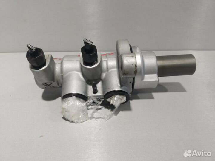 Главный тормозной цилиндр Kia Ceed 3 хэтчбек G4FG