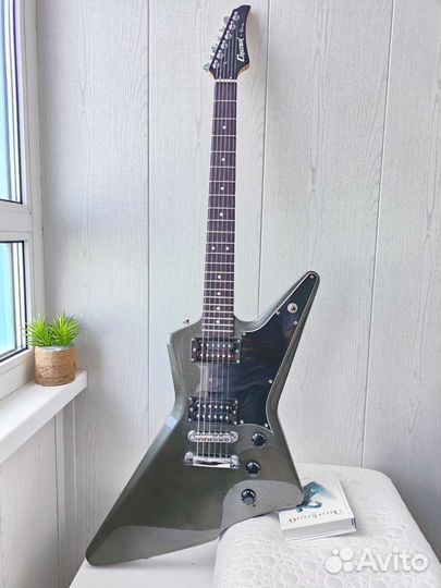 Электрогитара Cruzer - RE-920 Explorer