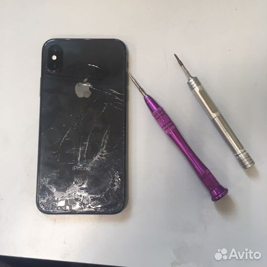 Ремонт телефонов,замена дисплеев,аккумуляторов