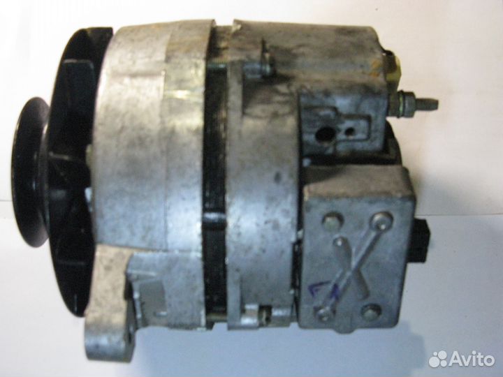 Генератор Газ,Москвич и подобные новый продаю