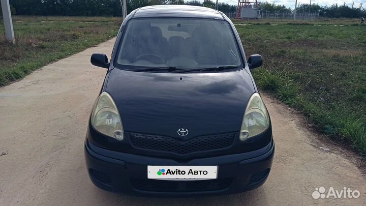 Toyota Funcargo 1.3 AT, 2001, 300 000 км