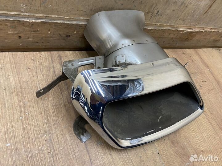 Насадка на глушитель правая Volvo XC40 2017+